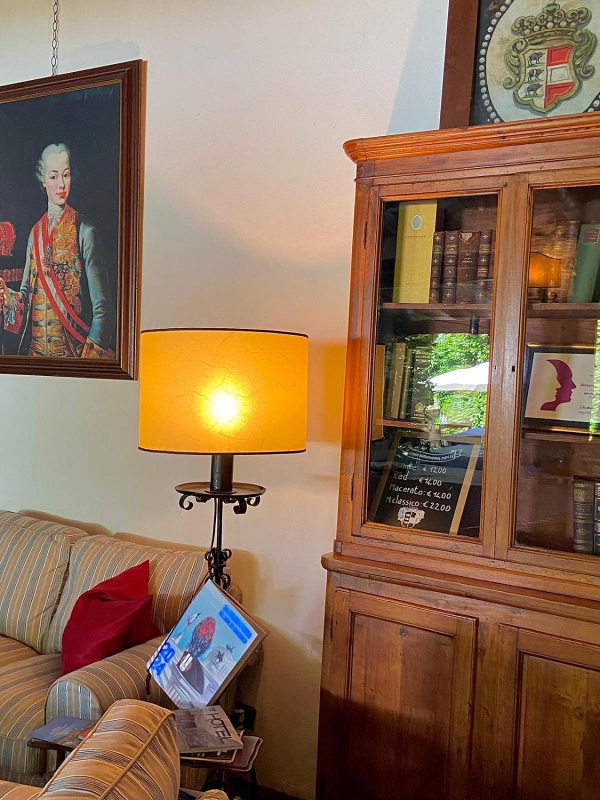 Hotel Conti Formentini San Floriano del Collio Экстерьер фото